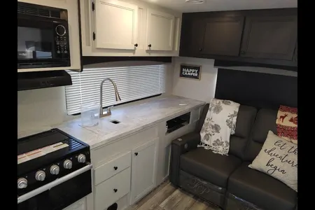 Mark's Open Range 242RL Travel Trailer