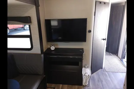 Mark's Open Range 242RL Travel Trailer