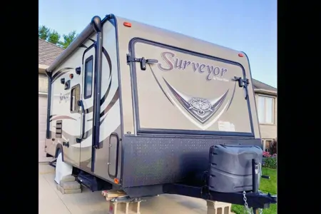 Forest River Surveyor 191T Hybrid