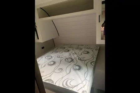 Travis's Starcraft Autumn Ridge Travel Trailer