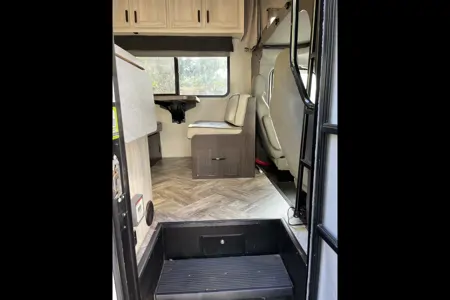 Eric's Forest River Sunseeker LE Class C