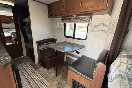 Jayco Jay flight 174BH travel trailer