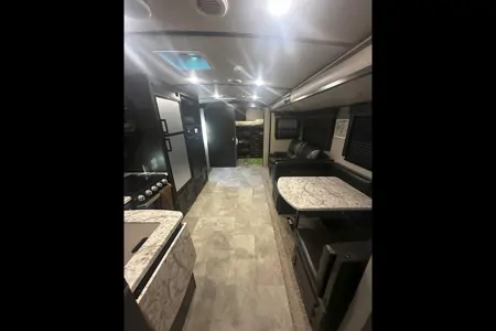 Grand Design Imagine 3000 QB 35 Travel Trailer