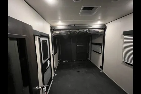 greg's Grand Design 31g Toy Hauler