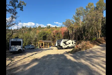 greg's Grand Design 31g Toy Hauler