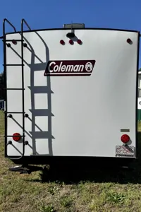Kassandra's Dutchmen Rubicon Travel Trailer
