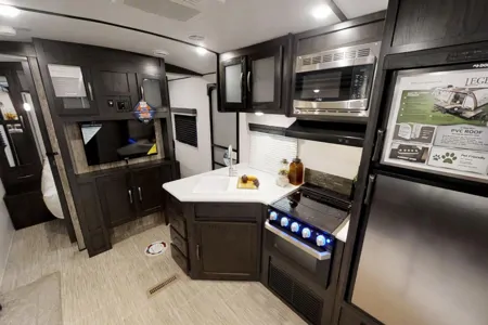 33' Forest River Surveyor Legend Travel Trailer