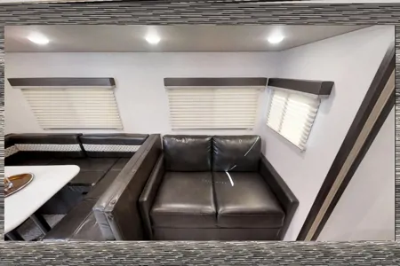 33' Forest River Surveyor Legend Travel Trailer