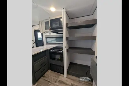 Carefree's Dutchmen Aspen Trail LE 23BH Travel Trailer