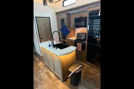 Brianna's Forest River 37flh Fifth Wheel