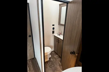 Brianna's Forest River 37flh Fifth Wheel