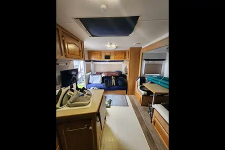 Richard's Thor Motor Coach 25 RLS Fifth Wheel