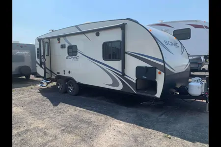 Eric marcotte Sonic 231VRL Roulotte