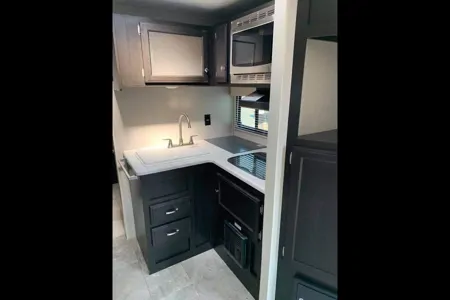 Eric marcotte Sonic 231VRL Roulotte