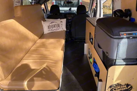 Glorious Camper Van! Fully Stocked & Cozy Adventures with "Lemur"
