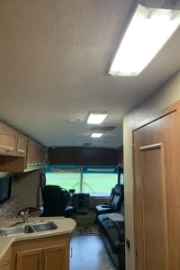 Rick's Winnebago Voyager Class A