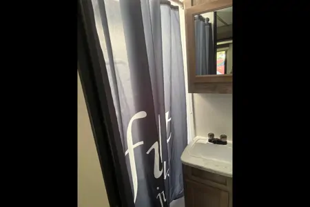 Hayleigh's Grand River 32bre Travel Trailer