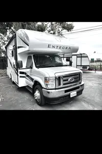 Adventure Entegra Coach Odyssey (FESTIVAL FRIENDLY)