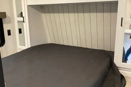 “Our Final Destination”-2022 Keystone Hideout 318BR Travel Trailer