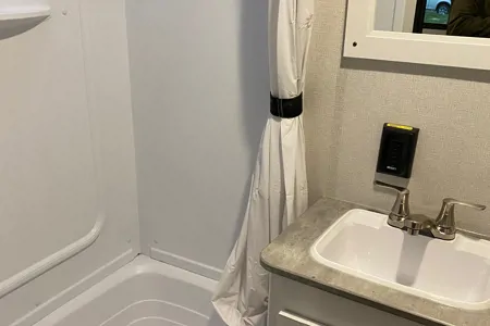 “Our Final Destination”-2022 Keystone Hideout 318BR Travel Trailer