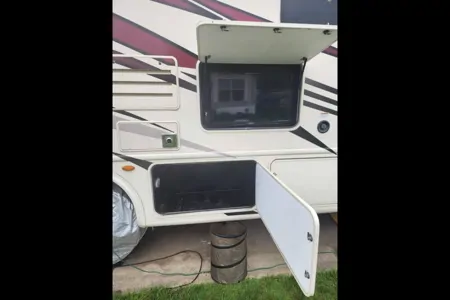 Our Vacation Rentals 4 U, LLC Thor Motor Coach A.C.E. Class A