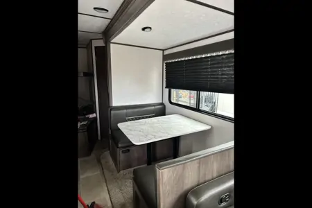 Tiauna's Coleman Lantern LT Travel Trailer