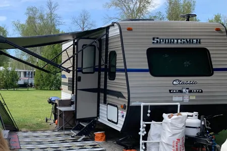 Annick's KZ Sportsmen Sportsmen Travel Trailer