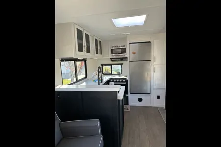 Forest River 282RKX Travel Trailer- Wildcat