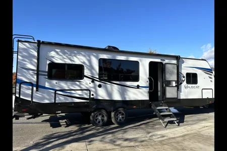 Forest River 282RKX Travel Trailer- Wildcat