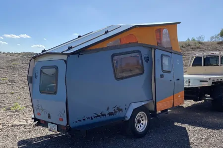 2013 Cricket Folding Travel Trailer