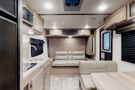 Cruisin’ in Sunset