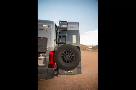 Pleasure-Way Rekon 4x4 Adventure Van - ROMR03