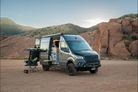 Pleasure-Way Rekon 4x4 Adventure Van - ROMR03