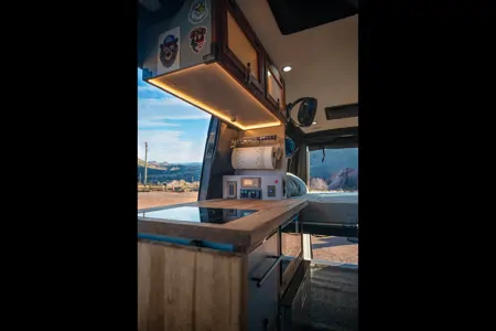 Pleasure-Way Rekon 4x4 Adventure Van - ROMR03