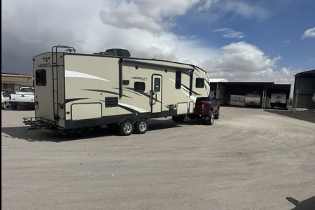 Trini's Keystone Hideout Fifth Wheel