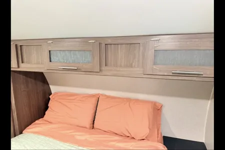 Trini's Keystone Hideout Fifth Wheel