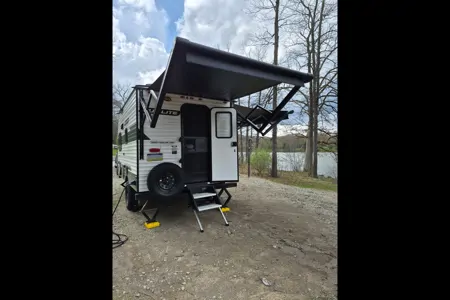 Adventure Ready 2025 16 Foot Camper