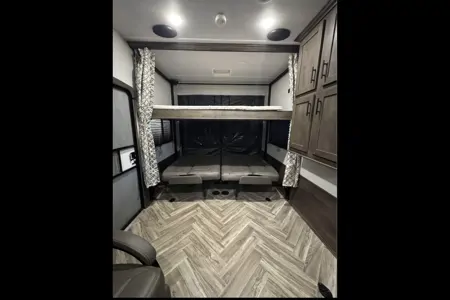 Mitchell's Forest River Ks3016g Toy Hauler