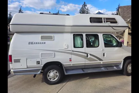 Kailen's Okanagan class b Campervan