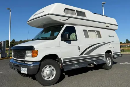 Kailen's Okanagan class b Campervan