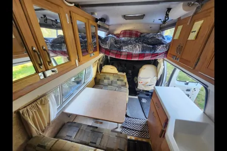 Kailen's Okanagan class b Campervan