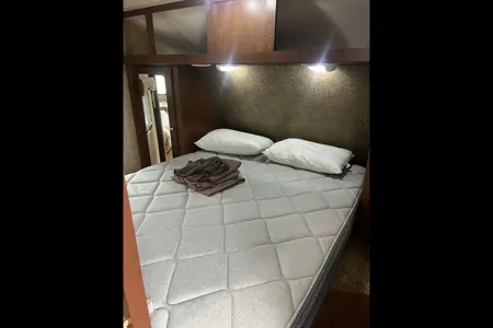 Steve's Dutchmen Kodiak 299BHSL Travel Trailer