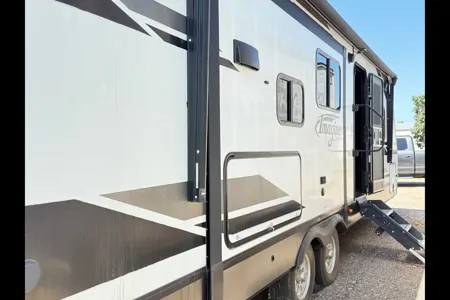 Jesse's Grand Design Imagine Travel Trailer