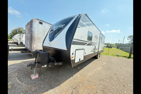 Jesse's Grand Design Imagine Travel Trailer