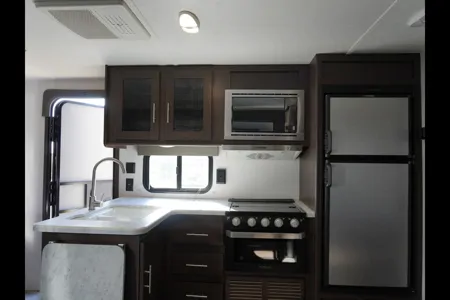 Daniel's Keystone Wildwood 243BHXL Travel Trailer