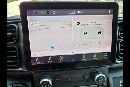 Base CampOffgrid  200watts of solar generator 4 adults