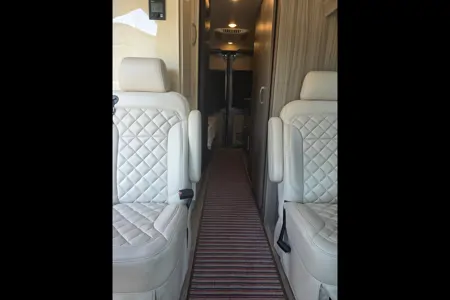 Base CampOffgrid  200watts of solar generator 4 adults