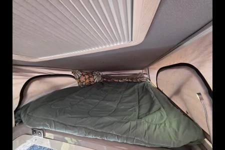 Base Camp  200watts of Solar, Generator Sleeps 4 adults