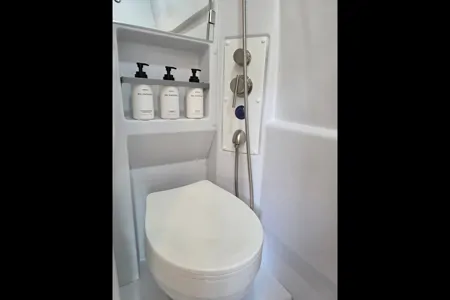 Base Camp  200watts of Solar, Generator Sleeps 4 adults