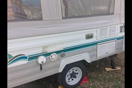 1996 Bonair Tent Trailer